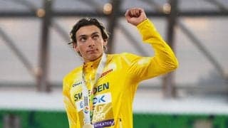 世界新樹立のスウェーデン選手、米国に示した“敬意の行動”に感動「彼はアメリカン」【世界陸上】