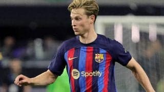 G・ネビルがバルセロナを非難「デ・ヨングは法的措置を取るべき」