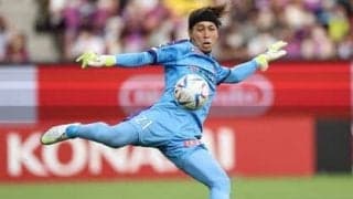 加地亮が選ぶ現在のJ1おすすめベストイレブン。「ビッグセーブ連発」「神出鬼没」「すさまじい運動量」の選手とは？