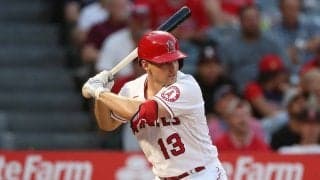 大谷翔平も頭を抱えて唖然　チャンス消滅のストライク判定に米怒り「なんだこれは」