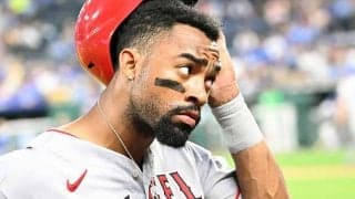 守備の穴になったエンゼルス外野手、1プレー“2失策”を猛省「もっと上手くしなきゃ」