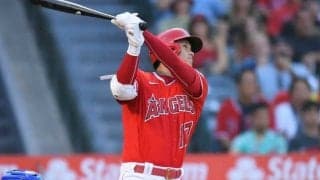 【MLB】大谷翔平は「デストロイヤー」　美人レポーターも衝撃、ボールを“砕いた”22号弾