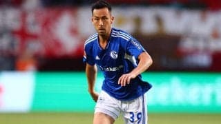 吉田麻也、背番号「4」でシャルケ公式戦にキャプテンとしてデビュー！チームは6発快勝《DFBポカール》