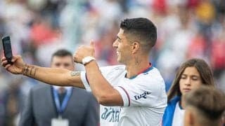 古巣復帰のスアレスに親友のメッシからビデオメッセージ「ナシオナルにはあまり良い思い出はないけど…」