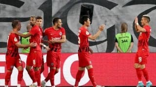 ボランチ鎌田がドッペルパック、伊藤達哉のマクデブルクに4発快勝《DFBポカール》