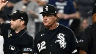 MLB最年長の77歳名将、試合中まさかの“居眠り疑惑”が米話題「休憩させてあげて」