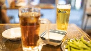 よくお酒を飲む人、あまり飲まない人の「腸内フローラ」を比較。どんな違いがあった？