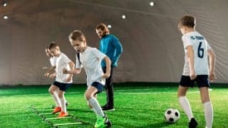 学校スポーツにAIのコーチを導入した結果、子供たちに何が起きたか？