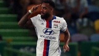 今夏復帰のラカゼットがリヨンの新キャプテンに就任！