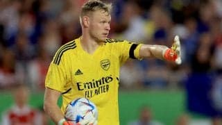 アーセナル、正守護神・ラムズデールが背番号「1」をレノから引き継ぐ「道を示してくれたことに感謝」