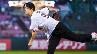 イケメン俳優が「めちゃくちゃいい球」　左腕から“剛球”披露に「空振り取れる」