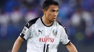 「サッカー好きか？」チャナティップの“日本語Tシャツ”が話題に「この服ほしい」