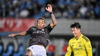 明暗を分けたプレスの「かけ方」と「かわし方」【川崎と横浜FMの「名勝負」にあった「3つのポイント」】(3)