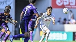 「どこぞのパクリかと思った」川崎Fの対戦告知ポスターがまさかの仕上がり！ 完璧な再現度に、「RIZINの次回大会かと思った」の声まで！