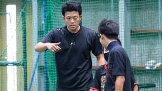元オリの名手が“守備特化型”の野球教室　小学生に伝えた「流れるプレー」の大切さ