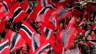 本物のストライカーのよう！GKが見事な胸トラから冷静な左足シュートで後半ATに劇的同点ゴール