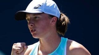 シフィオンテク 完勝で初戦突破