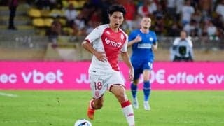 「どういうこと」「いろいろ謎」モナコが公開した「南野拓実の祝日画像」にファン困惑…季節感やポージングが原因か