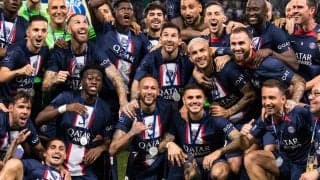 メッシは黒のロングコート、GOAT×PSGによるビジュアルキャンペーンで現役選手がモデルに