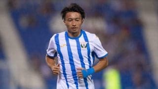 レガネス公式が「柴崎岳を探せクイズ」出題！ 多くの人が写り込むも「すぐ見つけたわ」「楽勝」と日本人ファンには難易度低め⁉