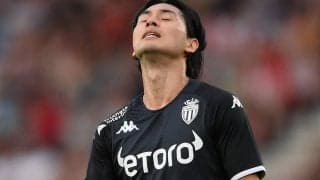 「なんかジワる」モナコの南野起用法が反響拡大、富士山と紅葉バックに「レイザーラモン拓実」「ここ数ヶ月で1番笑った」