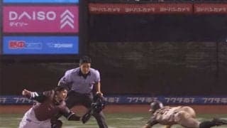 投手は目見開いて口あんぐり「めっちゃ驚いてる」　奇跡の神走塁が「タイミング完璧」