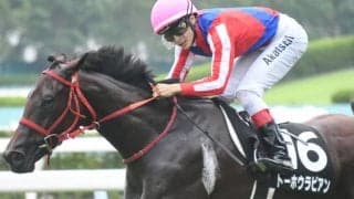 単勝61.9倍の伏兵トーホウラビアンが差し切り勝ち　トーホウジャッカル産駒はJRA特別戦初勝利/小倉9R・筑紫特別