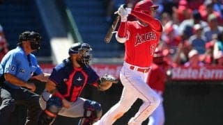 【MLB】大谷翔平、弾丸ダメ押しタイムリーでエ軍連勝に貢献　連続四球からメジャー通算300得点もマーク