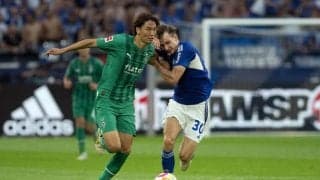 ドイツメディアが日本代表DFをブンデスリーガ「ベスト11」に選出！ 「最高評価の数字」を見せた「日本人対決」粘り強いプレー！