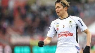 オーストリア1部で中村敬斗が「完璧抜け出し決勝ゴール」を決める！　昨季12得点の「22歳若武者」が今季早くも｢公式戦3ゴール目｣
