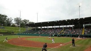 次々と泣き崩れる選手に「胸が張り裂ける」　疑惑の“二重判定”が「史上最悪の審判」