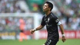 ネットに突き刺さる迫力映像！「遠藤航のゴール真裏から動画」が公開される！ デュエル王が魅せた「弾丸シュートの威力」