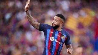 ｢8万9000超いいね｣!! バルセロナのオランダ代表FWのオフショットが「かわいい」と話題! 移籍が噂されるFWのサングラスショット