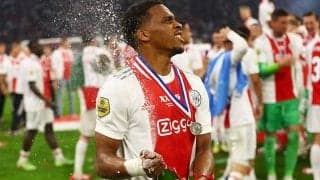 アヤックスがティンバーと契約延長！　若き蘭代表CBが新たに25年までサインで移籍話絶つ