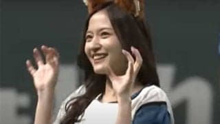 直視できぬ「意味わからんぐらい可愛い」　300万再生目前“乃木坂きつね”に「メロメロ」