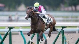 【新馬/札幌5R】ドルチェモアが3馬身差完勝 V