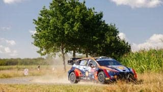 WRCベルギー：波乱の競技2日目を終えて、首位はヒョンデのオィット・タナックに。勝田は6番手