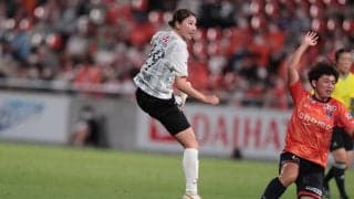 さいたまダービーは仲田歩夢弾で大宮VENTUSが先制も、塩越柚歩の後半ATミドルで浦和レディースが追い付きドロー！《WEリーグ杯》