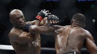 UFC無敗王者の衝撃KO負けに海外戦慄　目を見開いたまま失神「狂気だ」「信じられん」