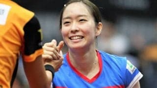 「嬉しそうな顔がたまらん」石川佳純が巨大スイカを抱えて満面の笑み！「小さい顔が益々小さい」とファン反応