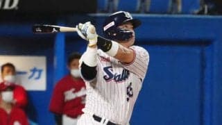 村上宗隆、球団日本人記録更新の45号は逆転3ラン　セで45本以上は13年バレンティン以来