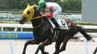 小倉新馬戦勝ちロンドンプランが1週間前追い切り 重賞馬に先着し貫禄十分