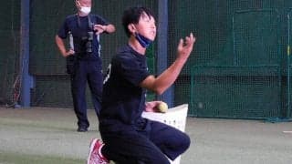 初心者も“楽しさ倍増”するゴロ＆フライの捕り方　少年野球の名将が伝授するコツ