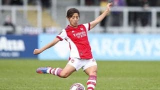 アーセナル「プレマッチジャージ」発表で、なでしこFW岩渕真奈が「モデル起用」！「ブラジル代表FW」たちと豪華4ショットも披露…「ジャマイカ仕様」にファンからは「ジェズス様のお隣に…！！」の声