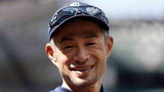 【MLB】イチロー氏のサプライズ登場が「粋以上の、粋！」　始球式女性の「表情が素晴らしい」