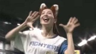 人気女優の「キレと美しさが最強」　耳＆しっぽつけた“ガチダンス”は「綺麗すぎ」