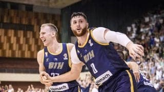 ボスニア・ヘルツェゴビナが2OTでフランスを撃破…ヌルキッチが豪快なポスタライズを披露