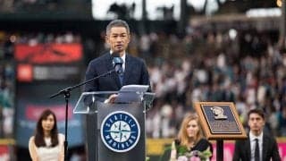 【MLB】イチロー氏、元監督からのキスに「正直怖かった」　爆笑連発の球団殿堂入りスピーチ