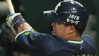 村上宗隆が3試合連発の49号ソロ　8打数連続安打＆13打席連続出塁、3戦4発で60本ペース