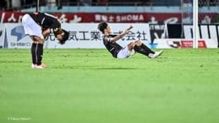 「浮かれんな」川崎FベテランPが鹿島戦勝利直後に一括する姿が公開！ 「切り替えはっや!!!」と川崎サポも驚いた「ベンチ前の特別映像」